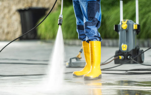 Best Deck Cleaning Services  in Twin City, GA